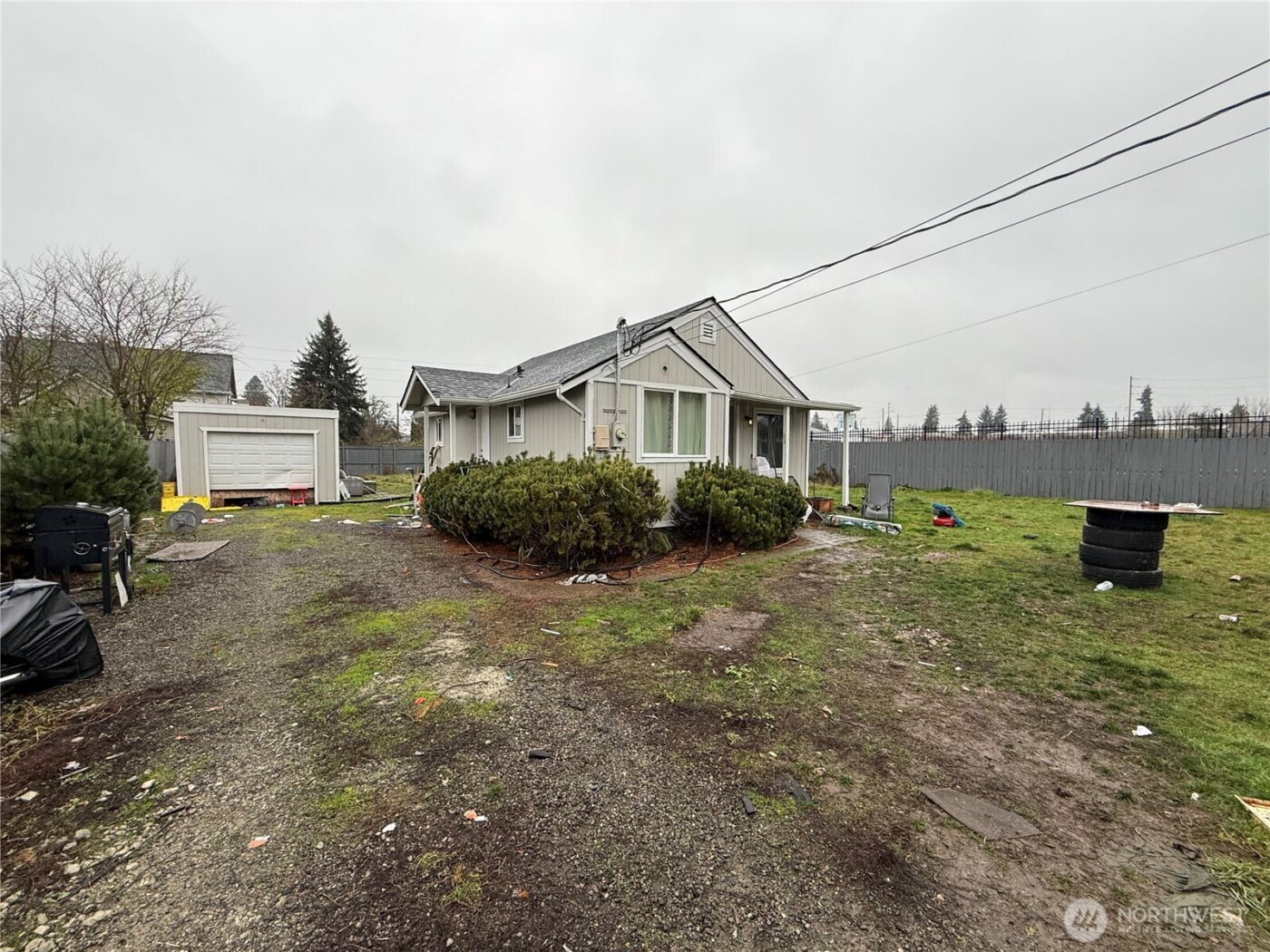 509 E 65th Street , Tacoma, WA 98404-1826