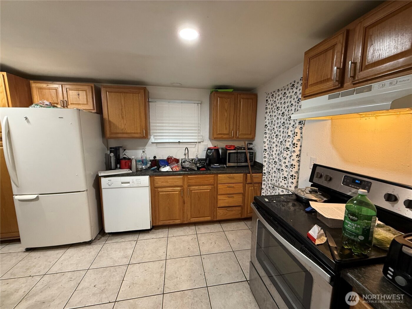 509 E 65th Street , Tacoma, WA 98404-1826