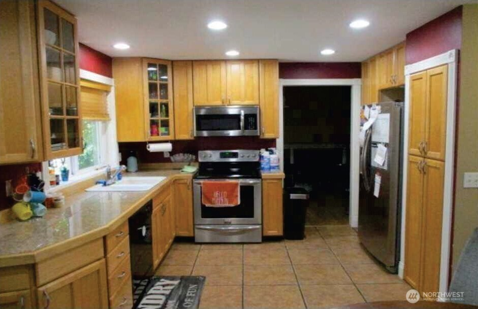 11608 34th Street NE, Lake Stevens, WA 98258-8748