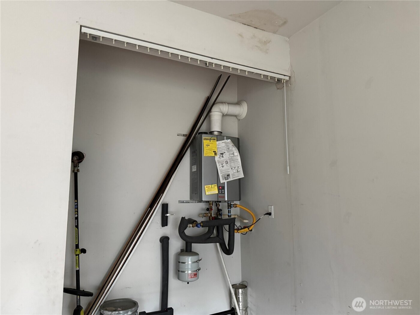 20217 18th Avenue Ct E, Spanaway, WA 98387-1865