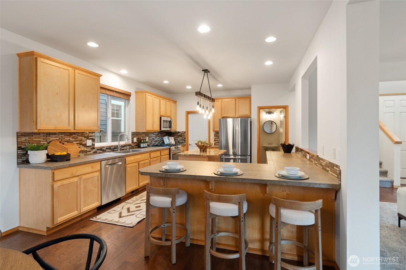 8225 1st Place SE, Lake Stevens, WA 98258