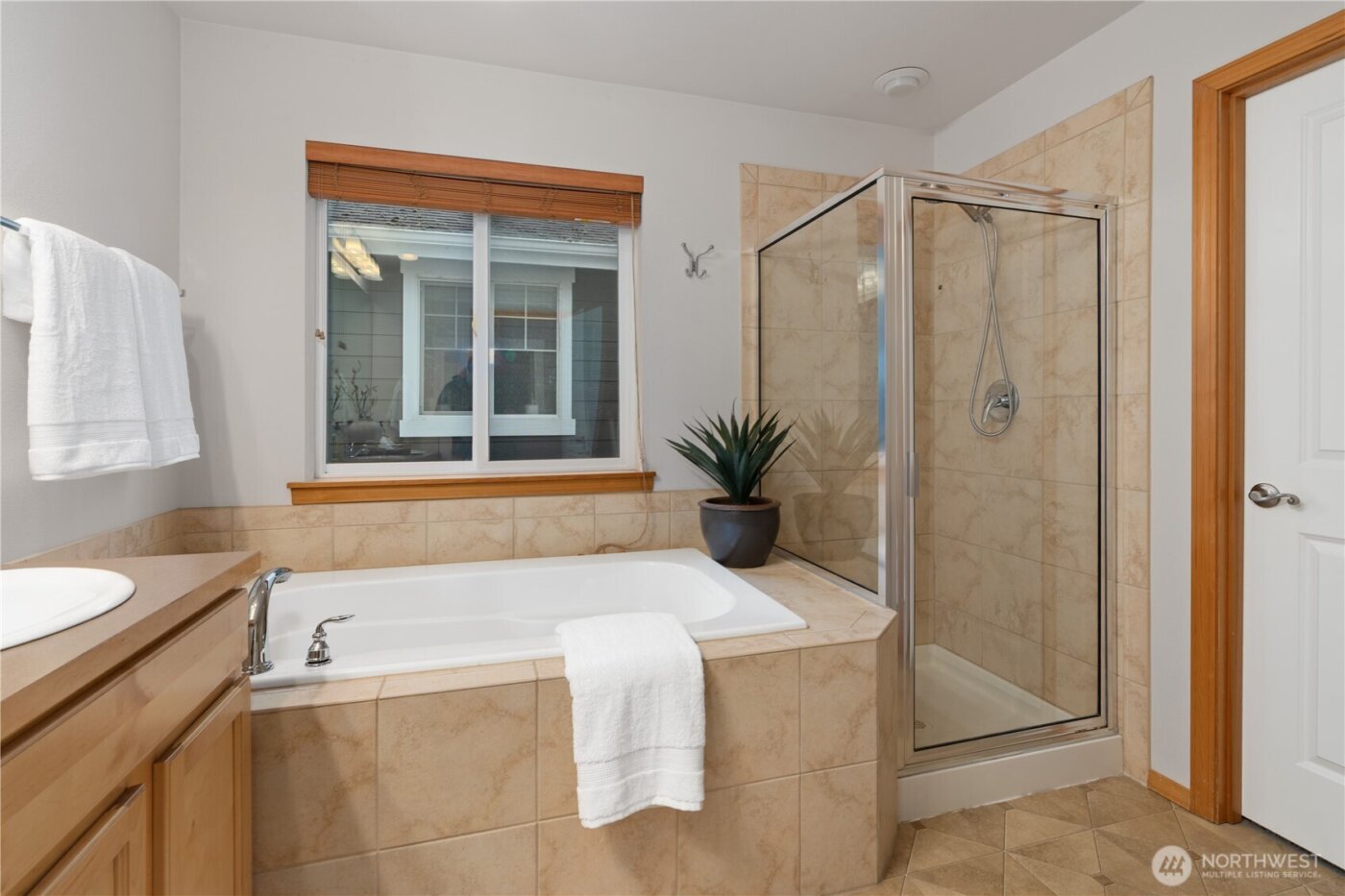 8225 1st Place SE, Lake Stevens, WA 98258