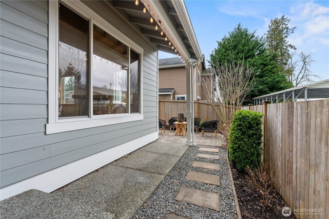 8225 1st Place SE, Lake Stevens, WA 98258