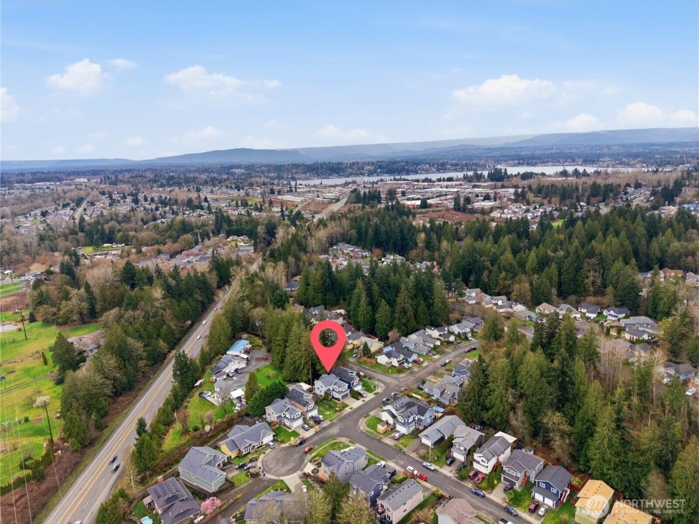 8225 1st Place SE, Lake Stevens, WA 98258