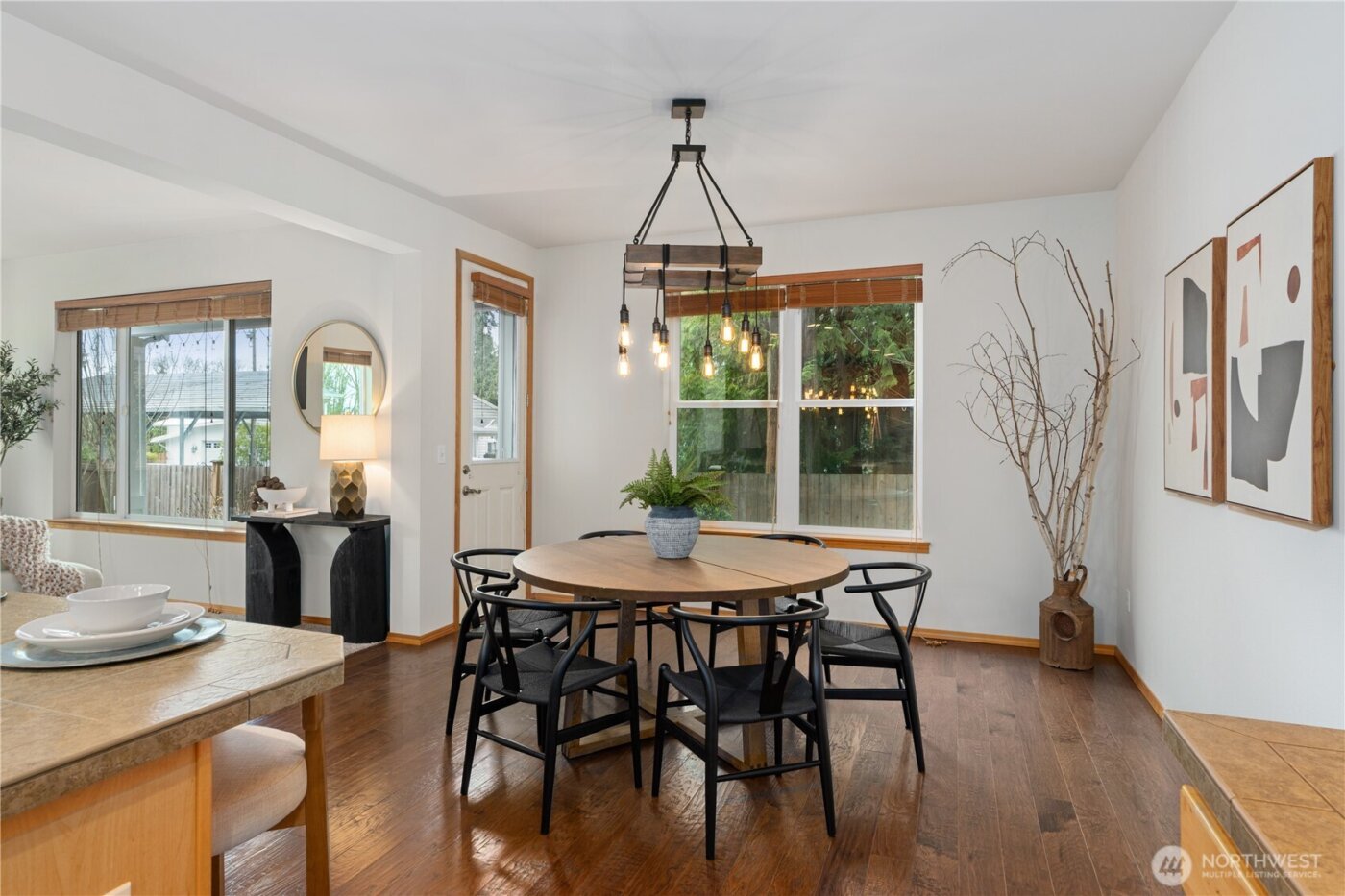 8225 1st Place SE, Lake Stevens, WA 98258