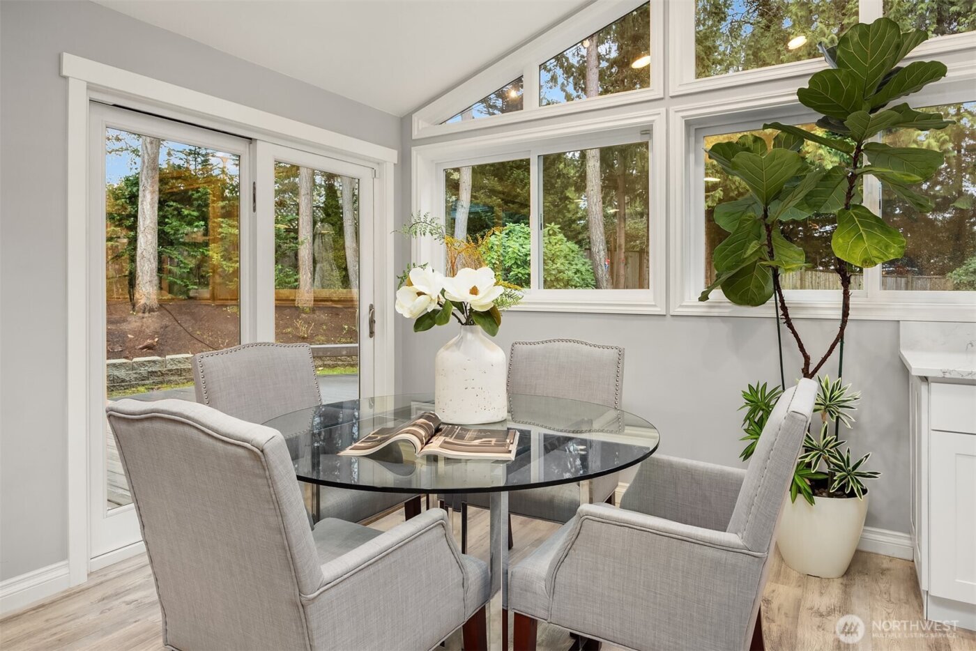 2516 Medina Circle , Medina, WA 98039