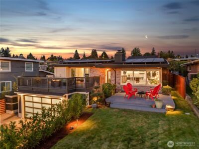 1307 N Cascade Avenue , Tacoma, WA 98406