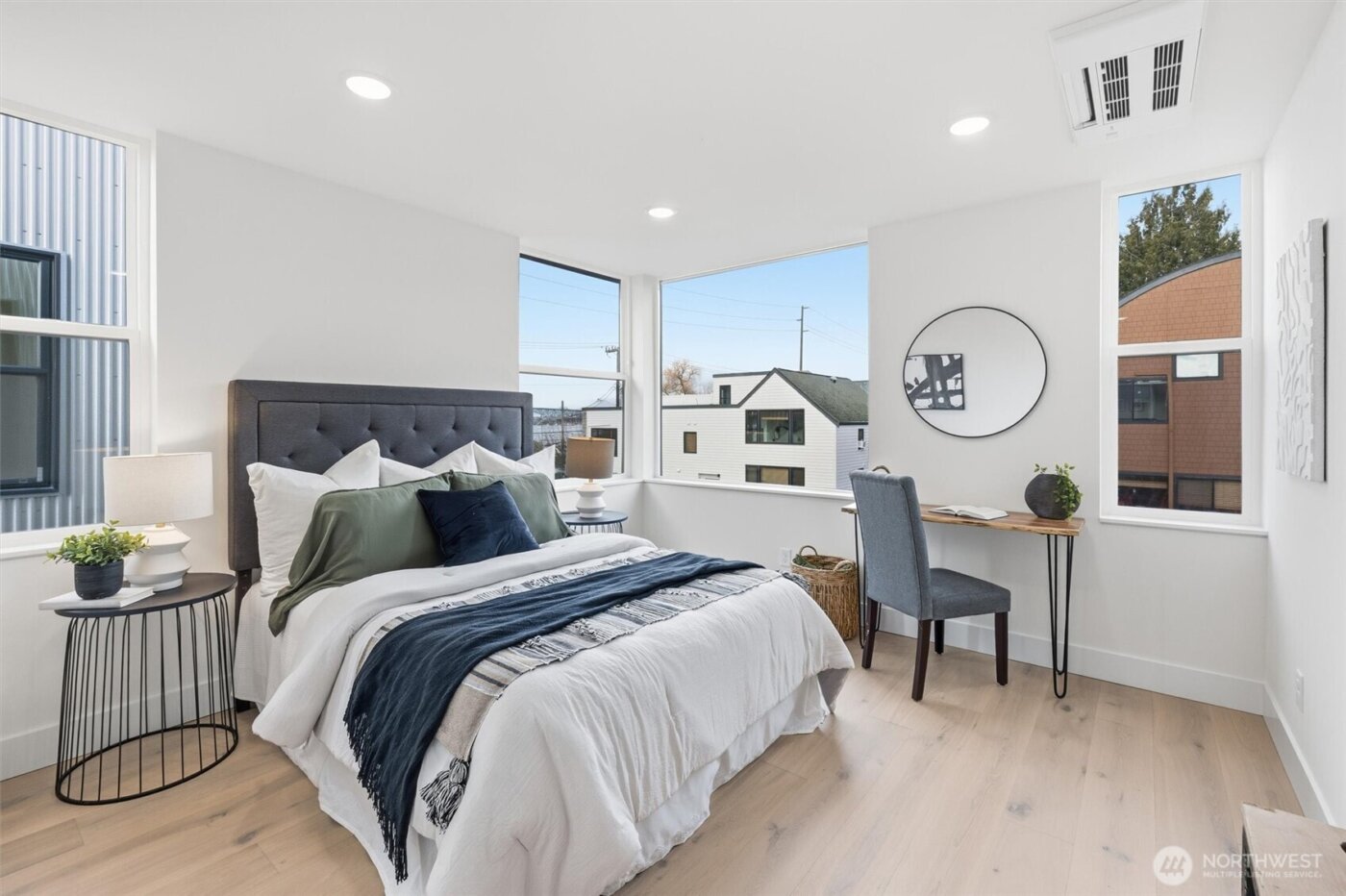 2016 Fairview Avenue E #D, Seattle, WA 98102