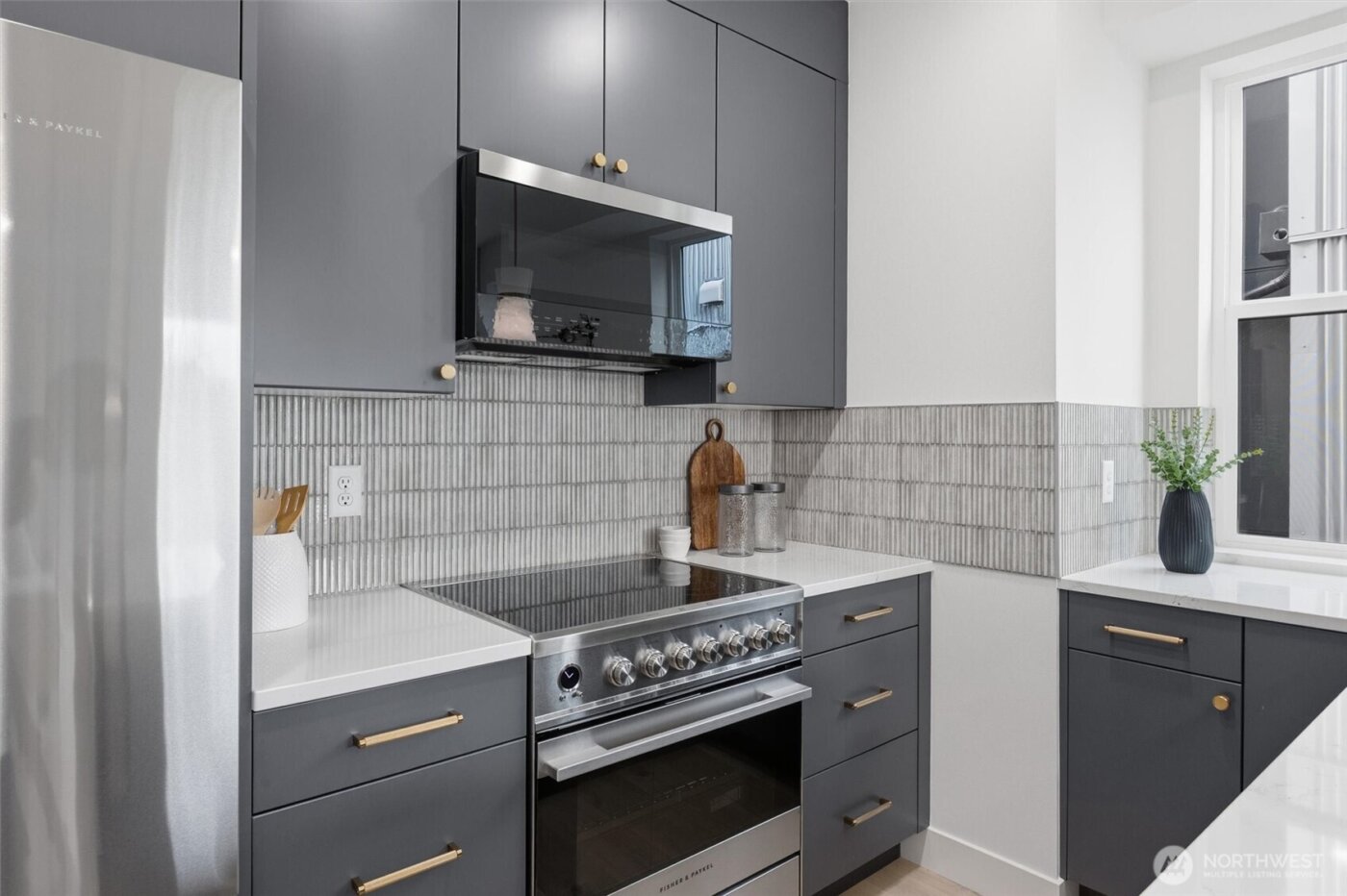 2016 Fairview Avenue E #D, Seattle, WA 98102