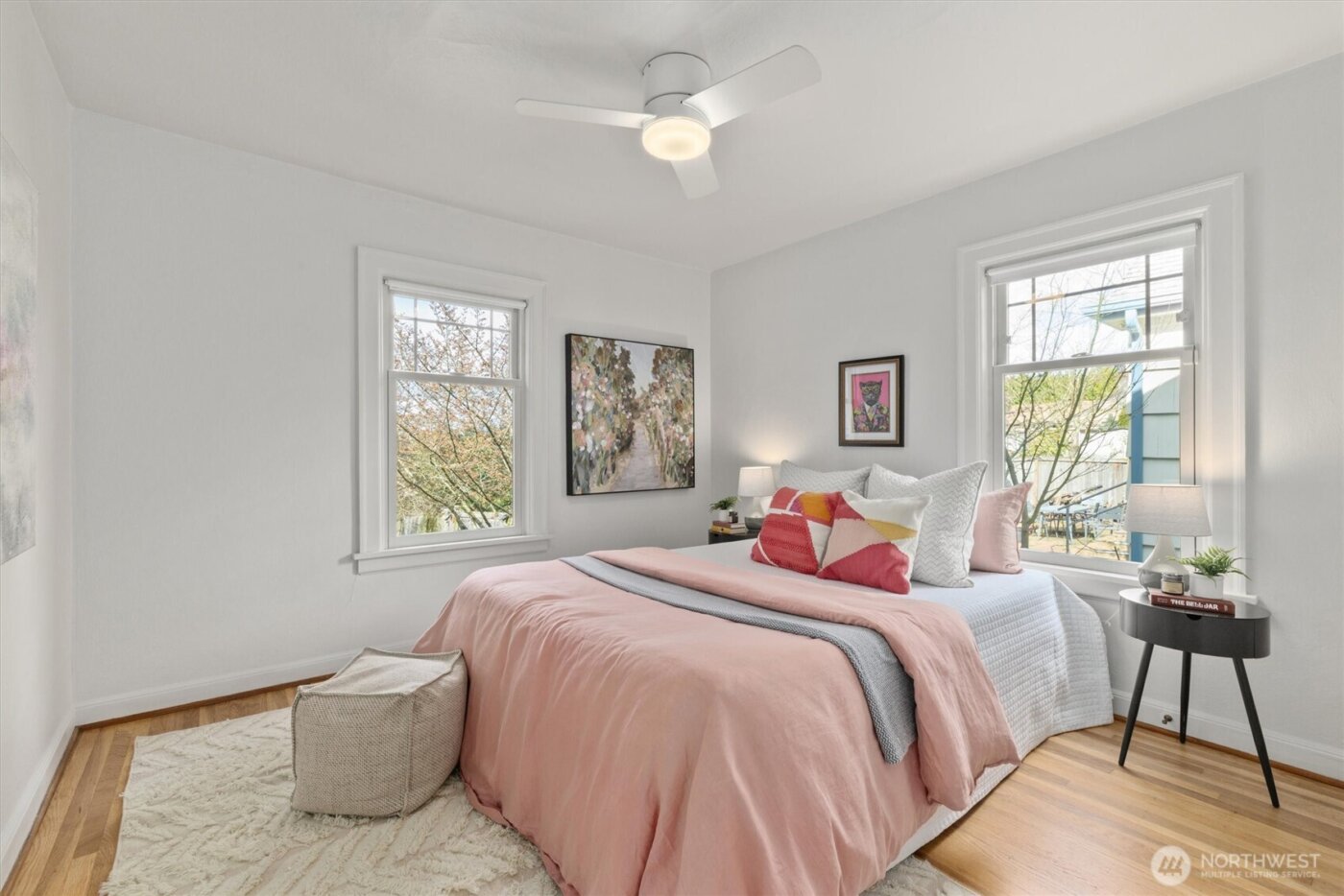 2419 28th Avenue W, Seattle, WA 98199