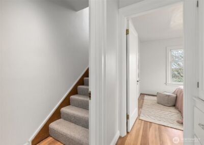 2419 28th Avenue W, Seattle, WA 98199 - Photo 20