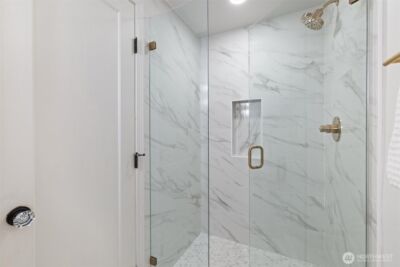 2419 28th Avenue W, Seattle, WA 98199 - Photo 28