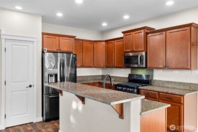 7814 Elise Lane SE, Tumwater, WA 98501 - Photo 9