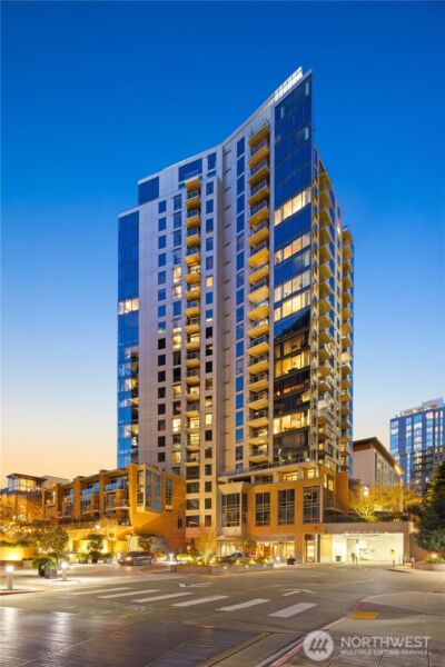 10650 NE 9th Place #2427, Bellevue, WA 98004 - Photo 2