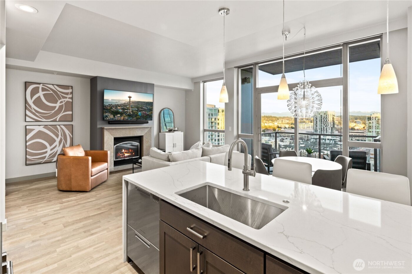 10650 NE 9th Place #2427, Bellevue, WA 98004