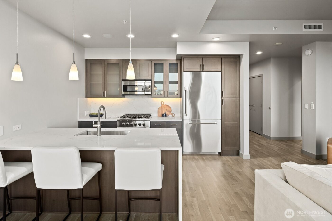 10650 NE 9th Place #2427, Bellevue, WA 98004