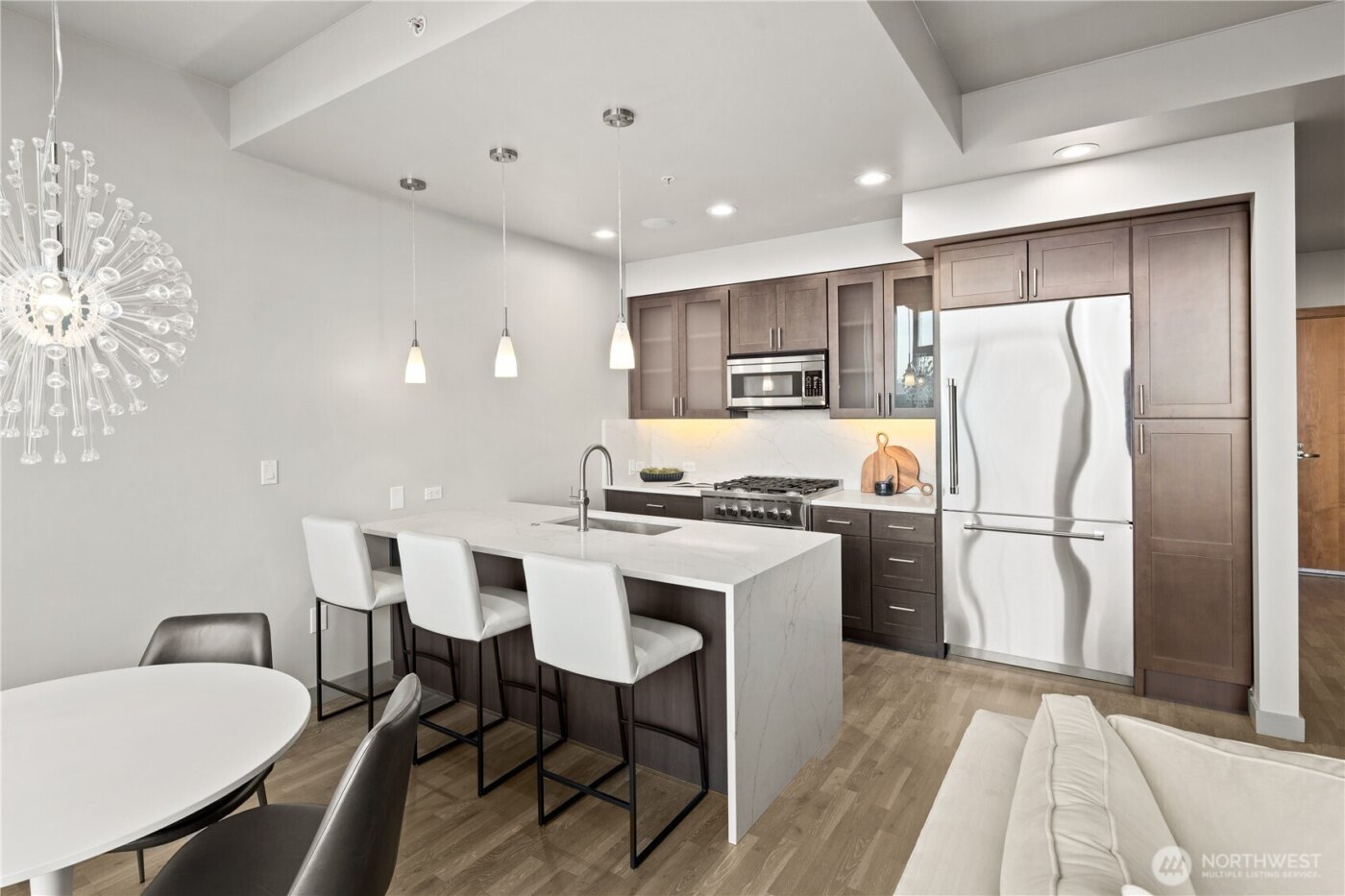 10650 NE 9th Place #2427, Bellevue, WA 98004