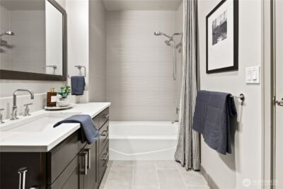 10650 NE 9th Place #2427, Bellevue, WA 98004 - Photo 22