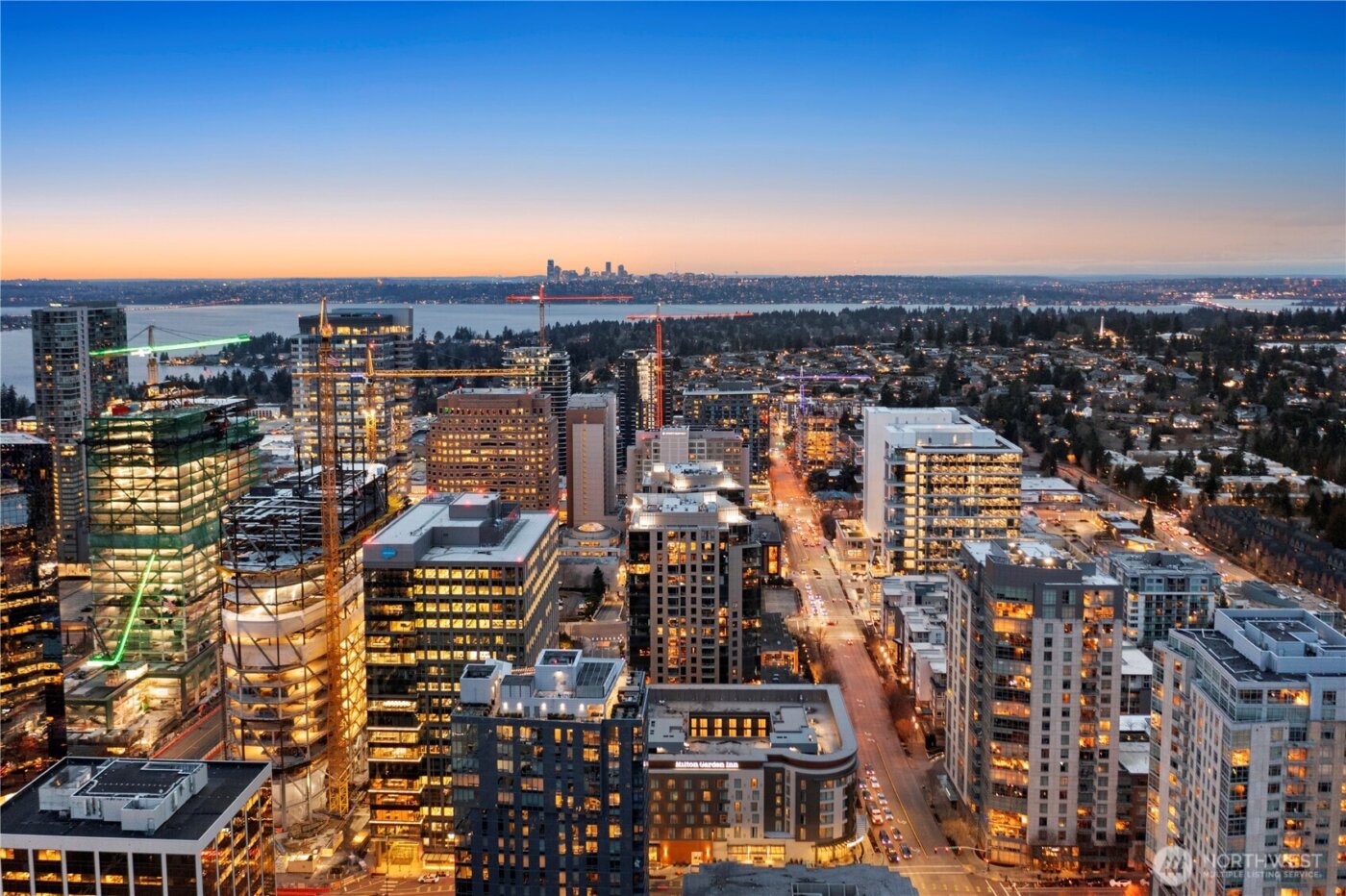 10650 NE 9th Place #2427, Bellevue, WA 98004