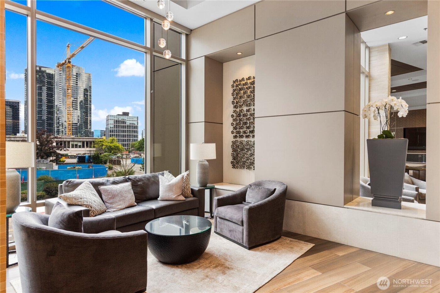 10650 NE 9th Place #2427, Bellevue, WA 98004