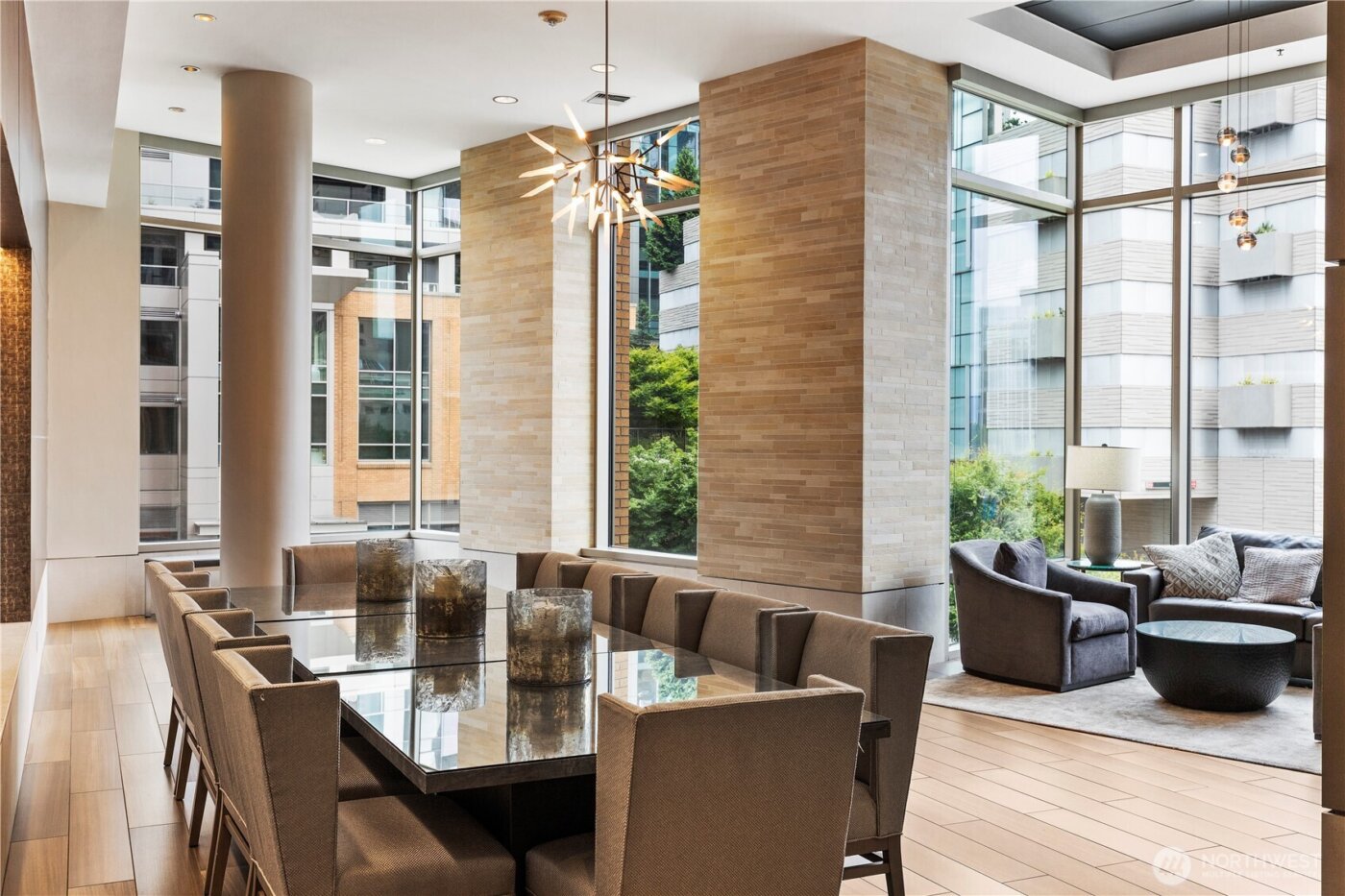 10650 NE 9th Place #2427, Bellevue, WA 98004