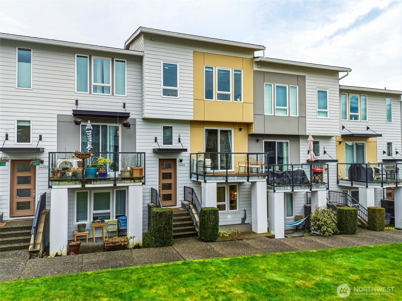 14606 35th Court NE, Lake Forest Park, WA 98155