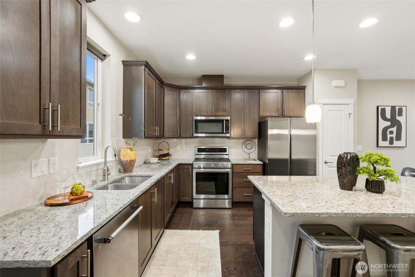 14606 35th Court NE, Lake Forest Park, WA 98155