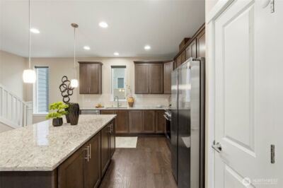 14606 35th Court NE, Lake Forest Park, WA 98155 - Photo 15