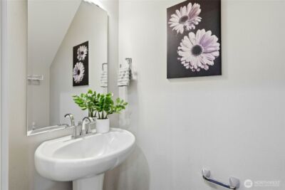 14606 35th Court NE, Lake Forest Park, WA 98155 - Photo 18