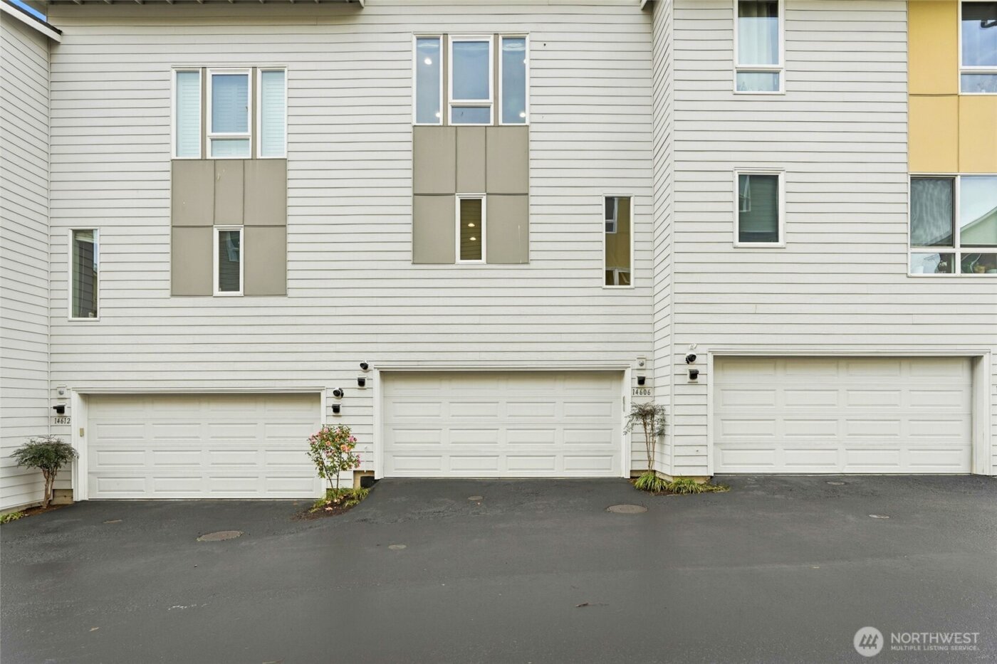 14606 35th Court NE, Lake Forest Park, WA 98155