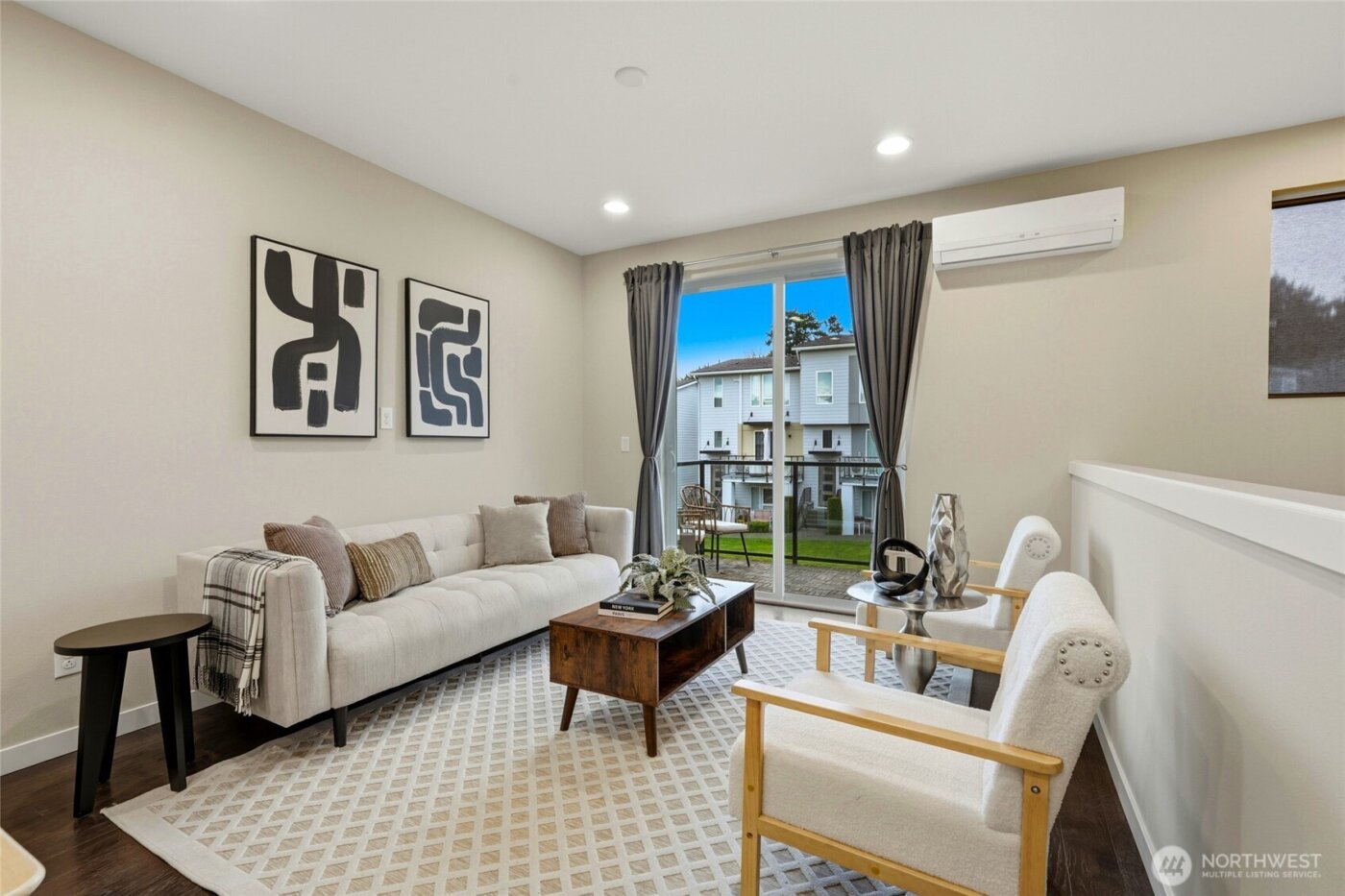 14606 35th Court NE, Lake Forest Park, WA 98155