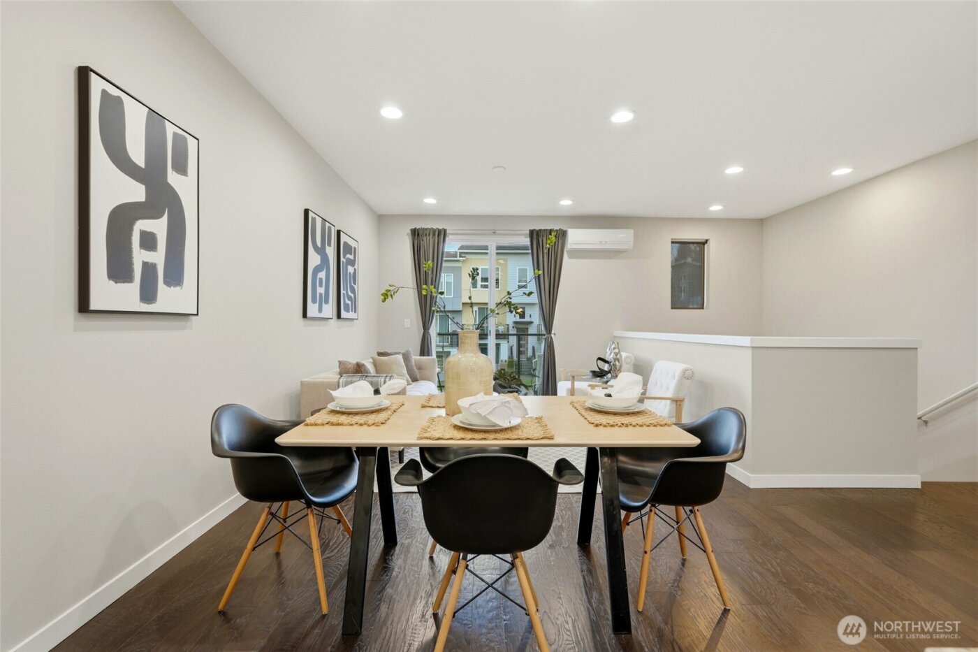 14606 35th Court NE, Lake Forest Park, WA 98155