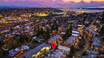 3608 26th Place W #201, Seattle, WA 98199 - Photo 31