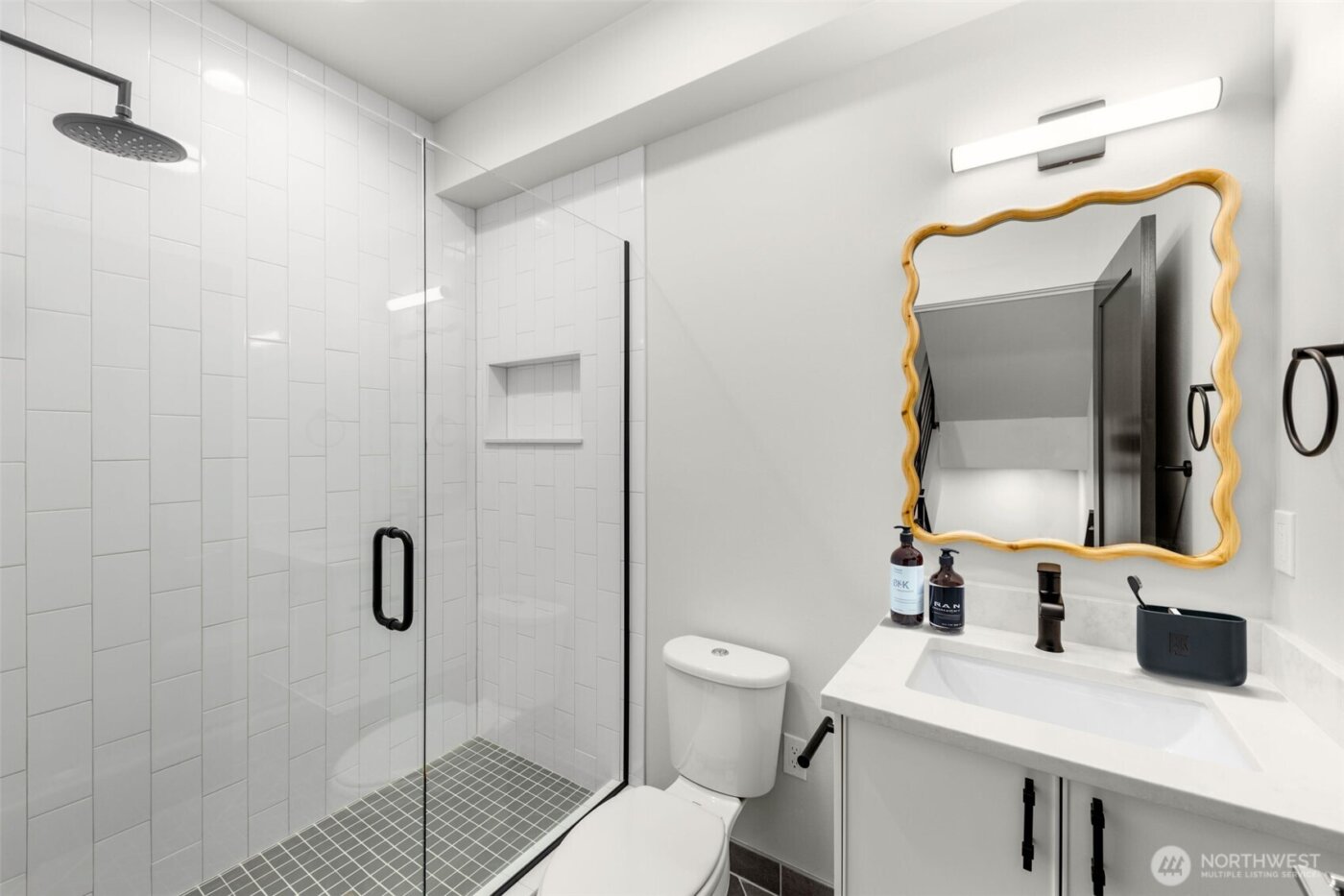 3404 E Spring Street , Seattle, WA 98122