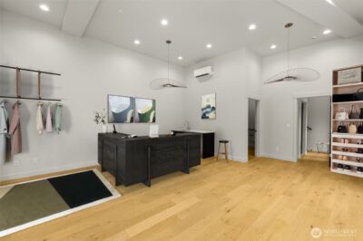 3404 E Spring Street , Seattle, WA 98122 - Photo 9