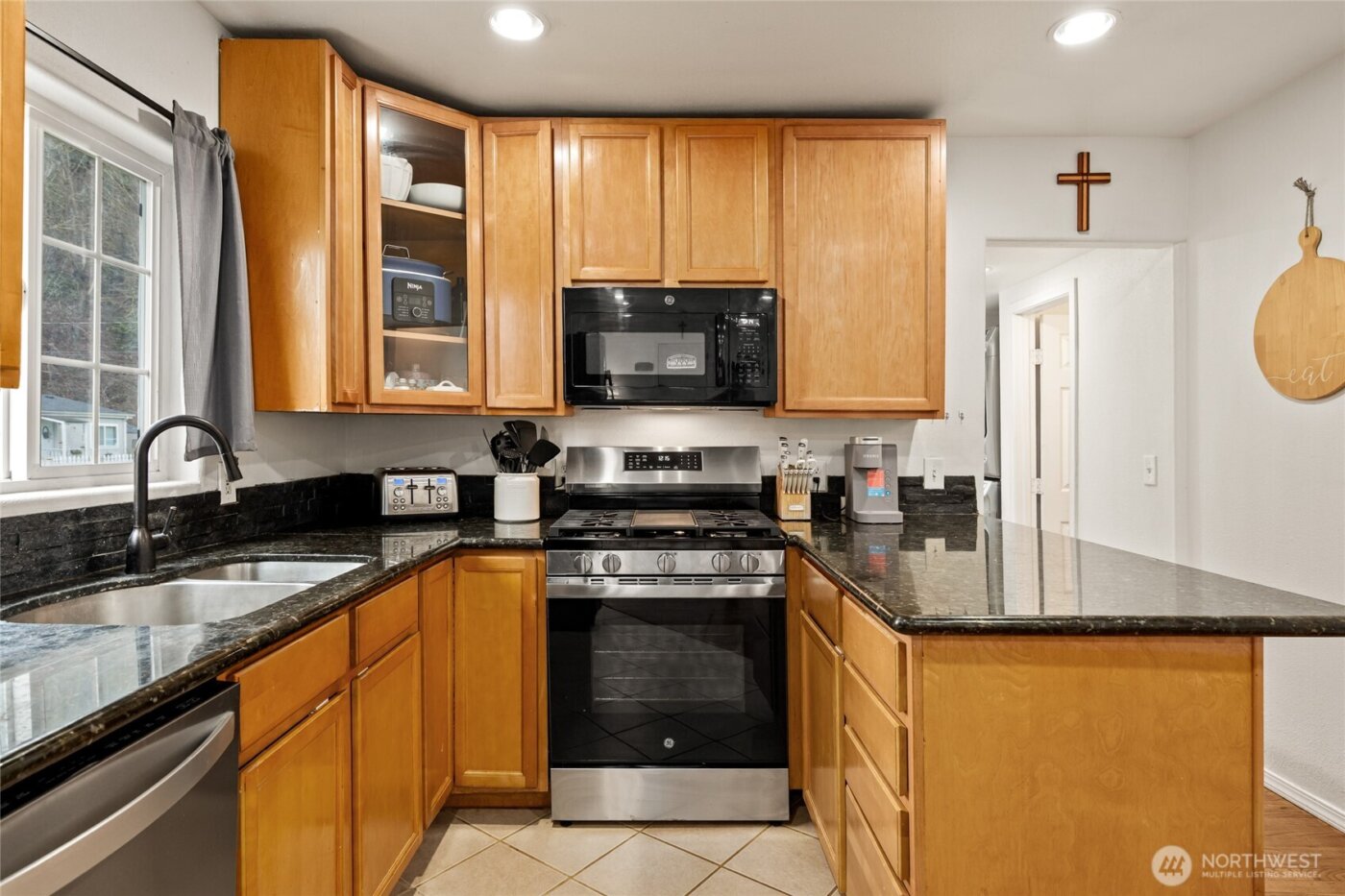 416 N Regent Street , Burlington, WA 98233