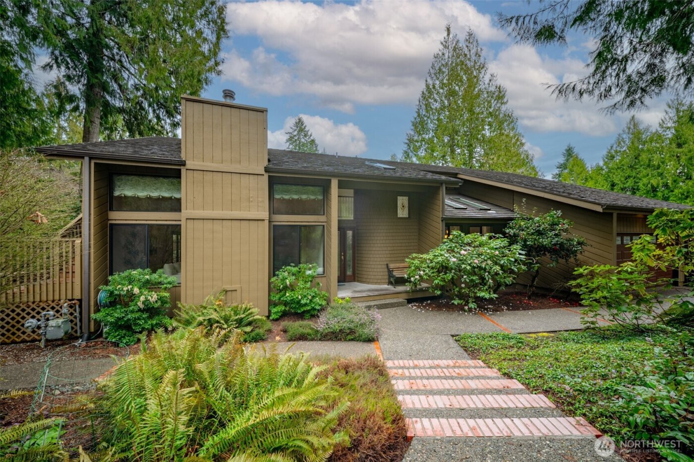 6427 Tralee Drive NW, Olympia, WA 98502