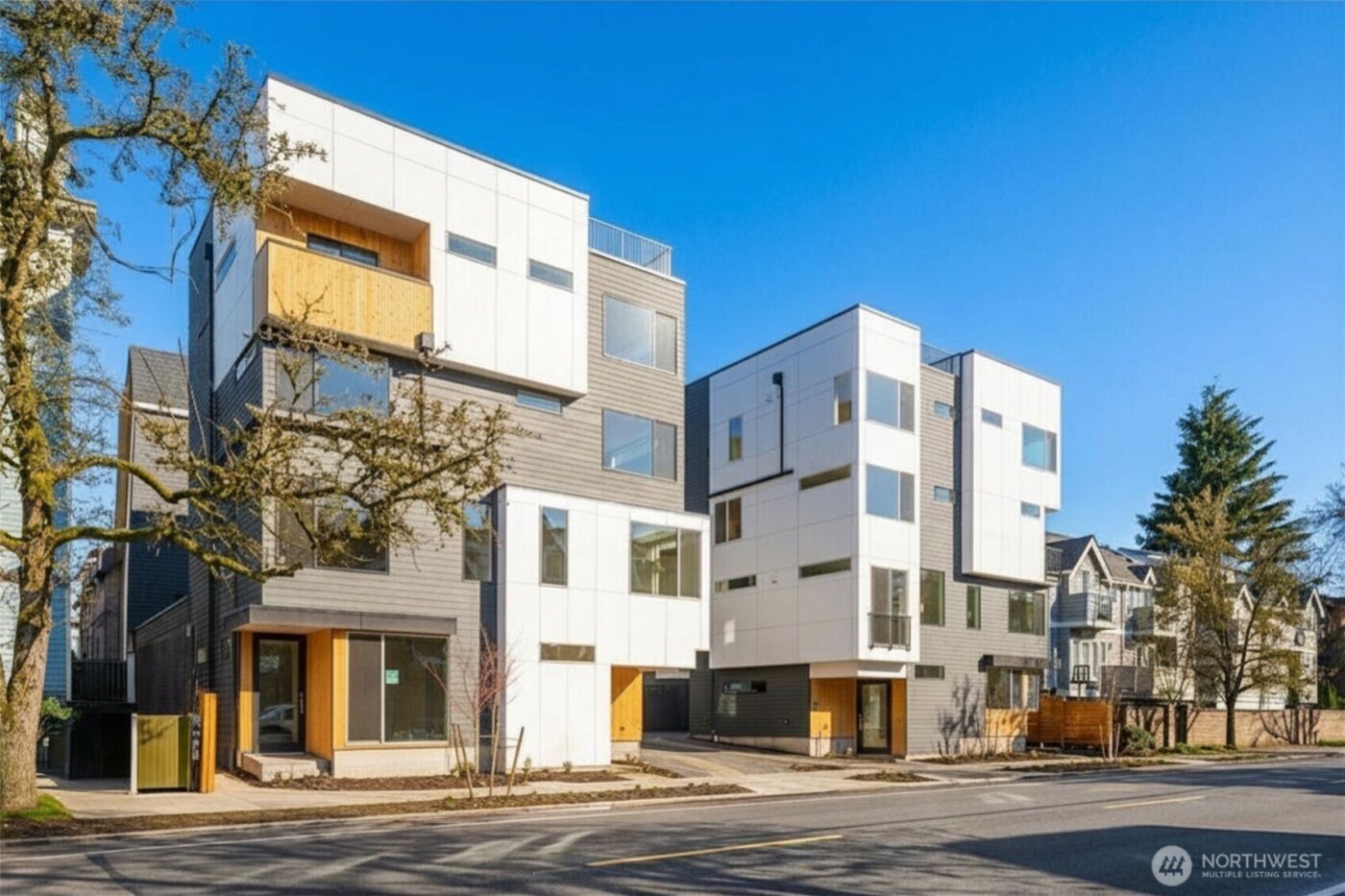 1123 C 10th Avenue E, Seattle, WA 98102