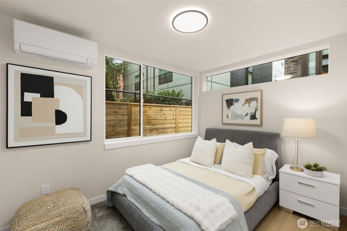 1123 C 10th Avenue E, Seattle, WA 98102