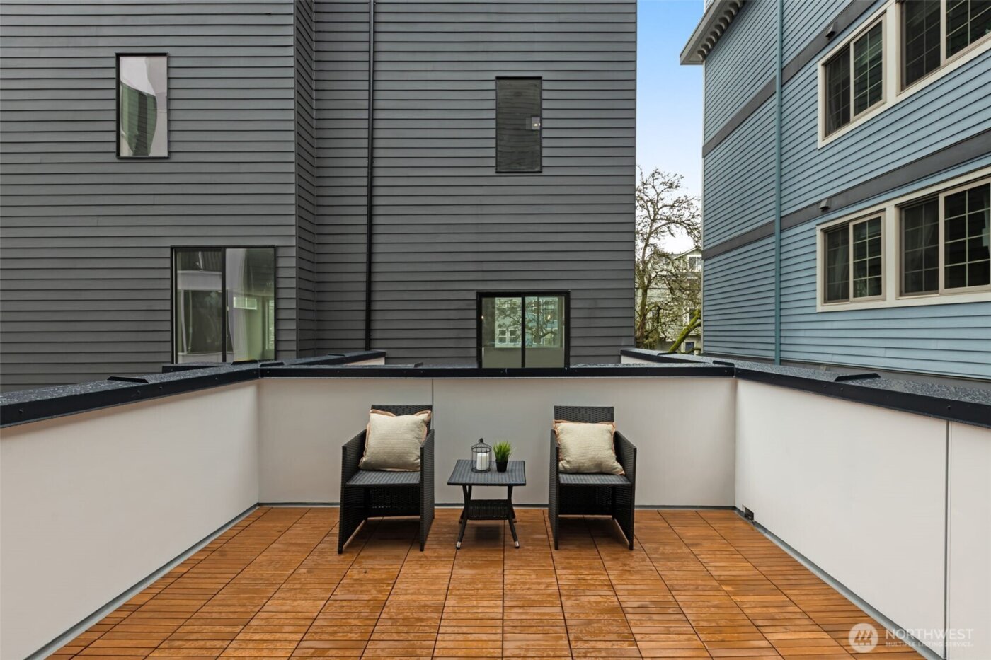 1123 C 10th Avenue E, Seattle, WA 98102