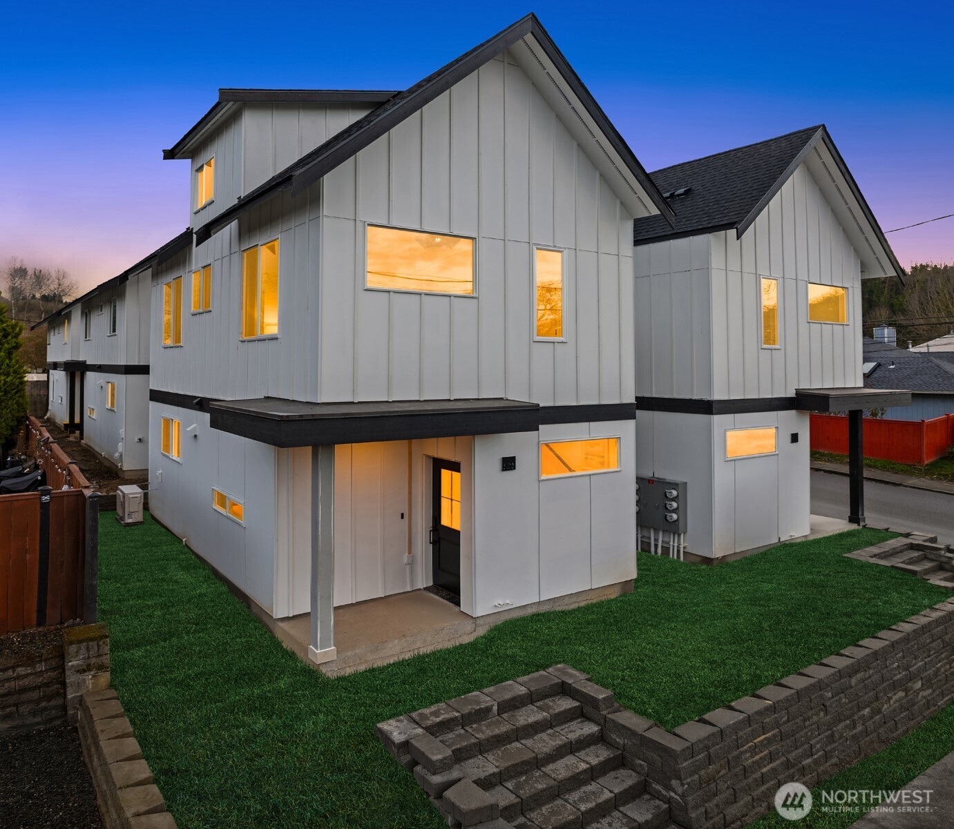 503 S Henderson Street , Seattle, WA 98108