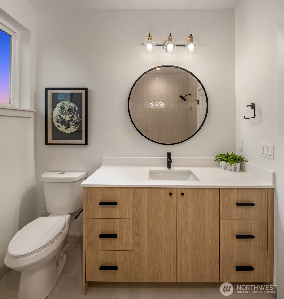 503 S Henderson Street , Seattle, WA 98108