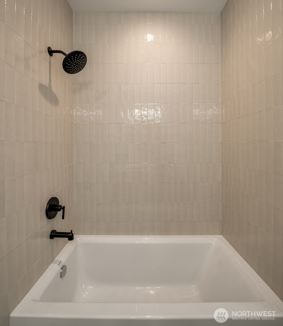 503 S Henderson Street , Seattle, WA 98108