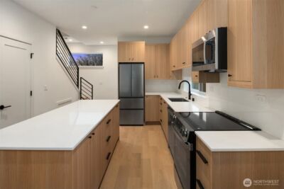 503 S Henderson Street , Seattle, WA 98108 - Photo 7