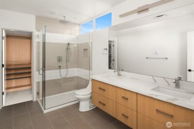 632 N 92nd Street , Seattle, WA 98103 - Photo 12