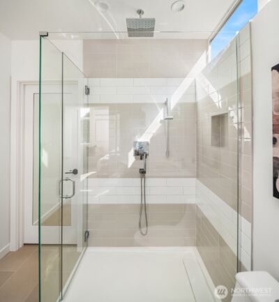 632 N 92nd Street , Seattle, WA 98103 - Photo 13