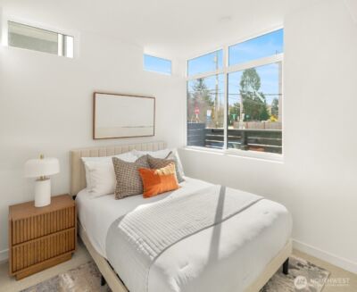 632 N 92nd Street , Seattle, WA 98103 - Photo 15