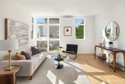 632 N 92nd Street , Seattle, WA 98103 - Photo 3