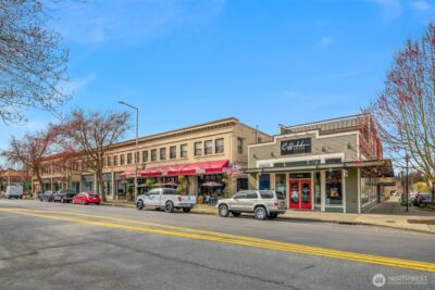 632 N 92nd Street , Seattle, WA 98103 - Photo 32