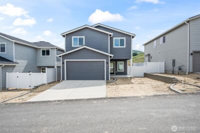 2130 Plumridge Court , Wenatchee, WA 98801 - Photo 3